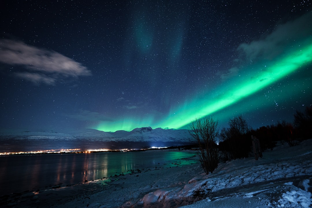 Tromsø en hiver : aurores boréales en avril 2026
