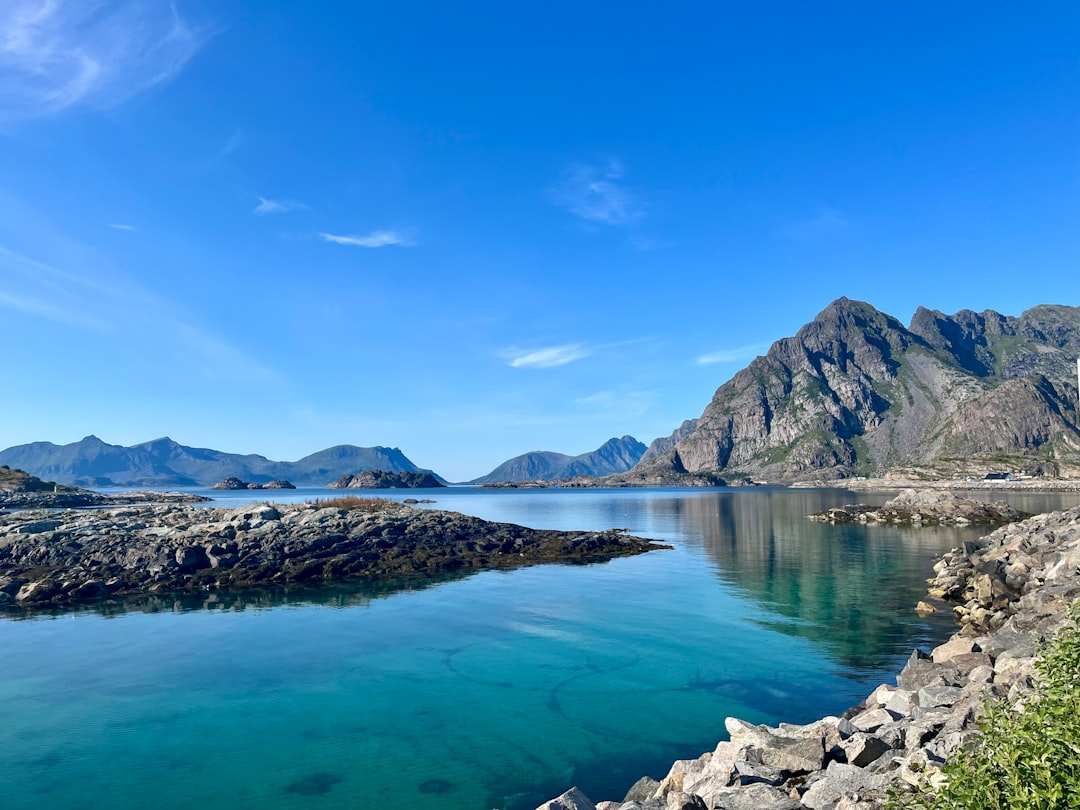 Norvège : ferry échoué, kroppsvarmere et Turøy